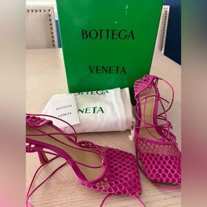 Bottega Veneta Fuchsia Lace-Up Mesh Heels